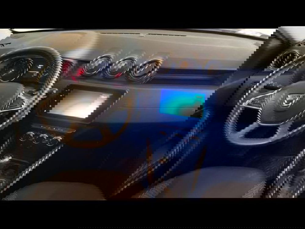 Dacia Duster usata a Firenze (7)