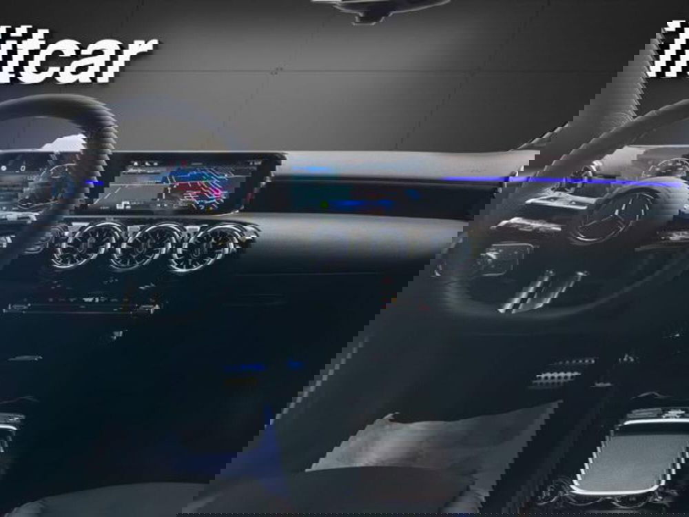 Mercedes-Benz Classe A usata a Milano (11)