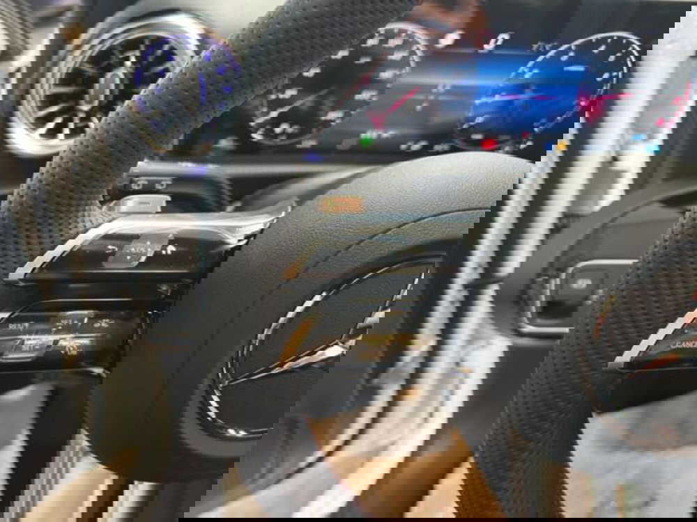 Mercedes-Benz Classe A usata a Milano (16)