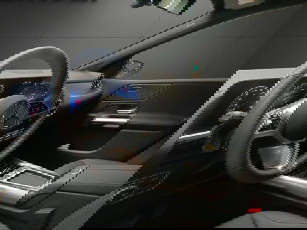 Mercedes-Benz Classe B usata a Milano (11)