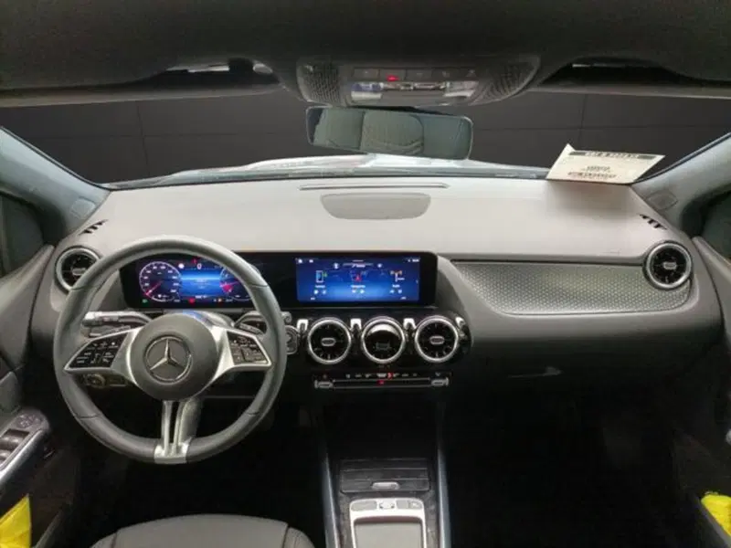 Mercedes-Benz Classe B usata a Milano (12)