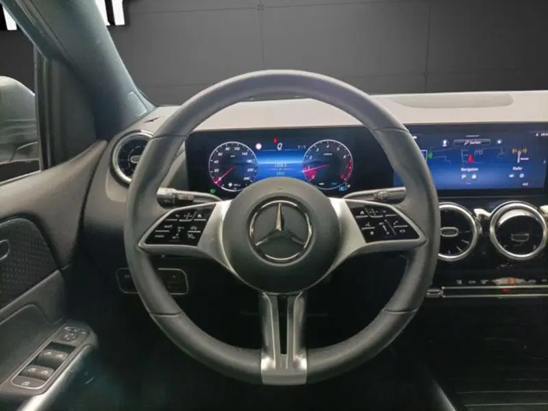 Mercedes-Benz Classe B usata a Milano (13)