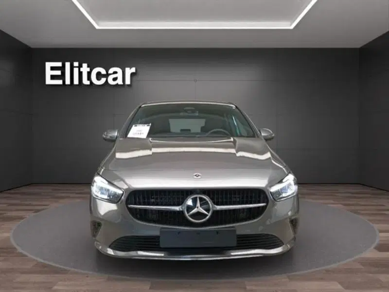 Mercedes-Benz Classe B usata a Milano (3)