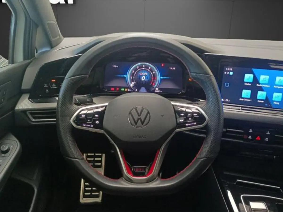 Volkswagen Golf usata a Milano (10)