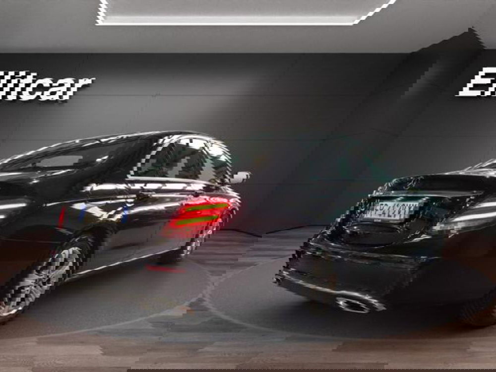 Mercedes-Benz Classe E usata a Milano (4)