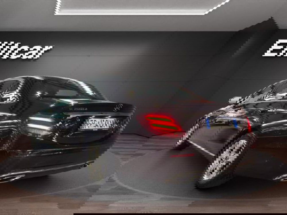 Mercedes-Benz Classe E usata a Milano (6)