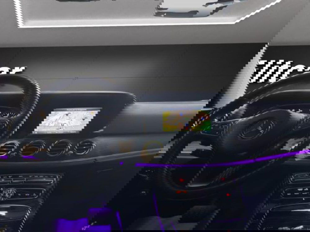 Mercedes-Benz Classe E usata a Milano (9)