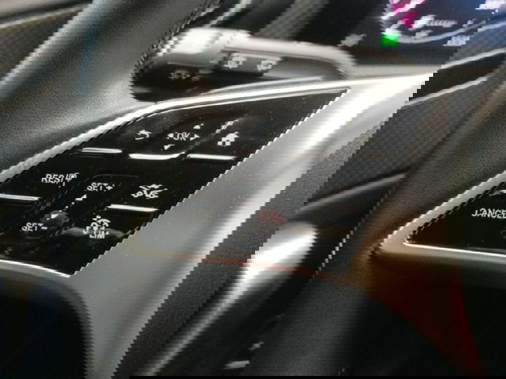 Mercedes-Benz Classe A Sedan usata a Milano (11)