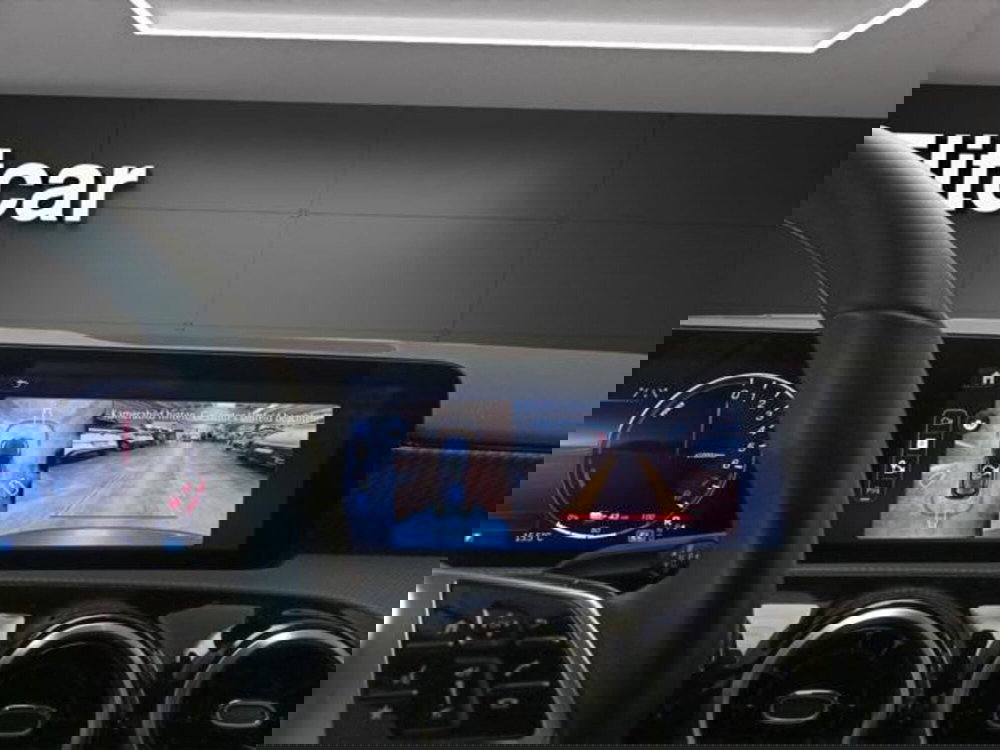 Mercedes-Benz Classe A Sedan usata a Milano (19)