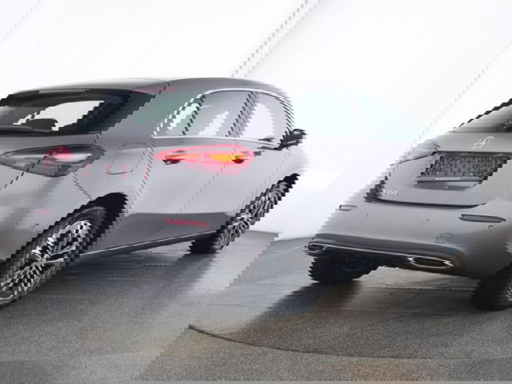 Mercedes-Benz Classe A Sedan usata a Milano (3)