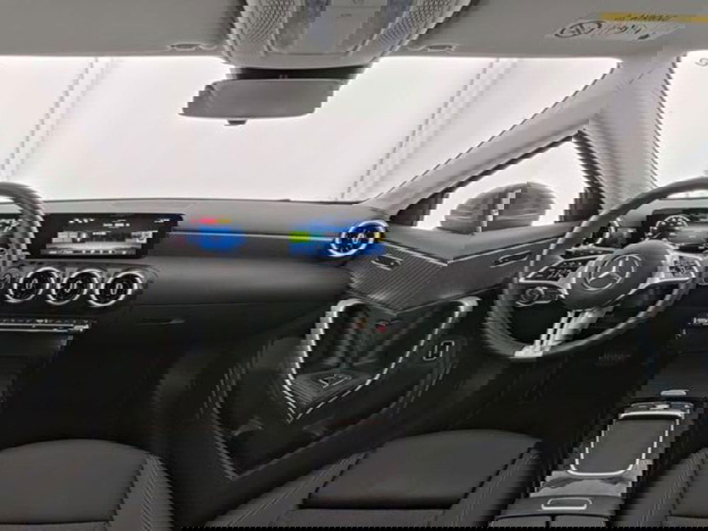 Mercedes-Benz Classe A Sedan usata a Milano (4)