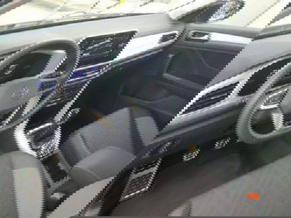 Volkswagen T-Roc usata a Milano (4)