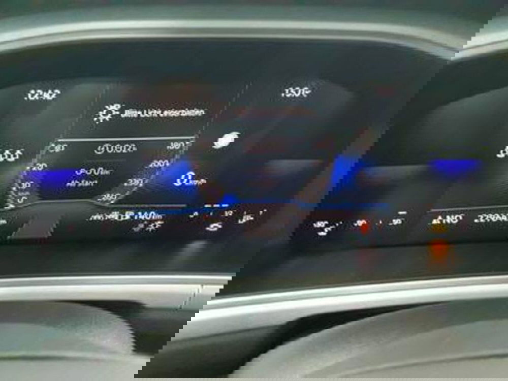 Volkswagen T-Roc usata a Milano (5)