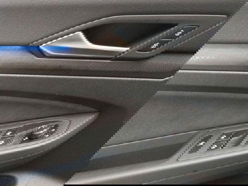 Volkswagen Golf usata a Milano (18)