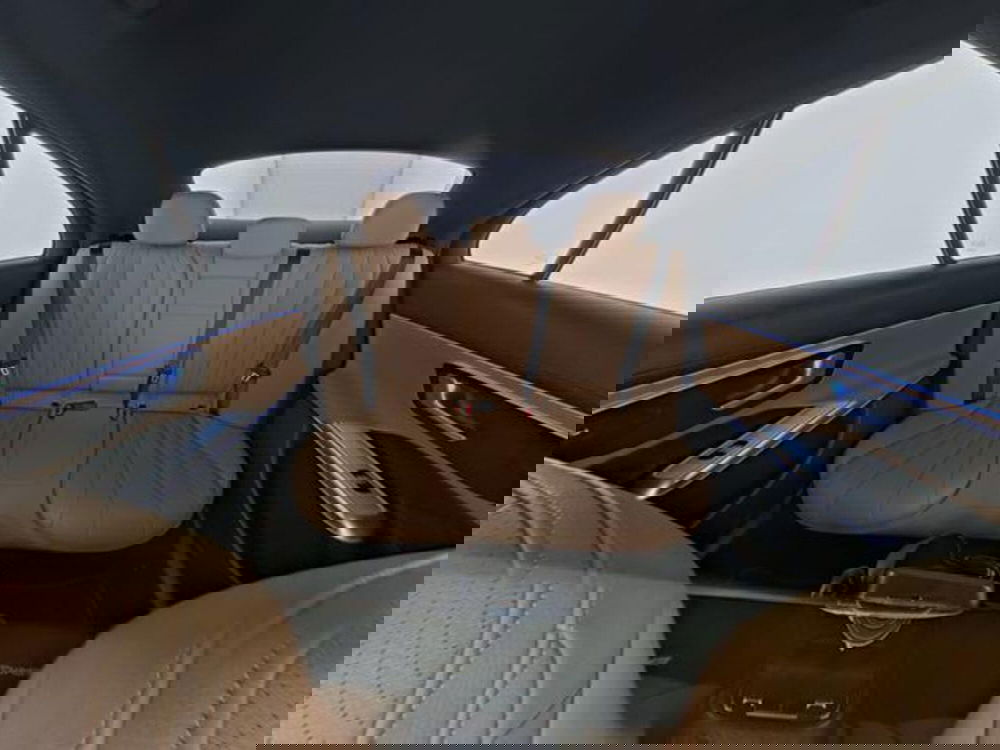 Mercedes-Benz Classe E usata a Milano (8)