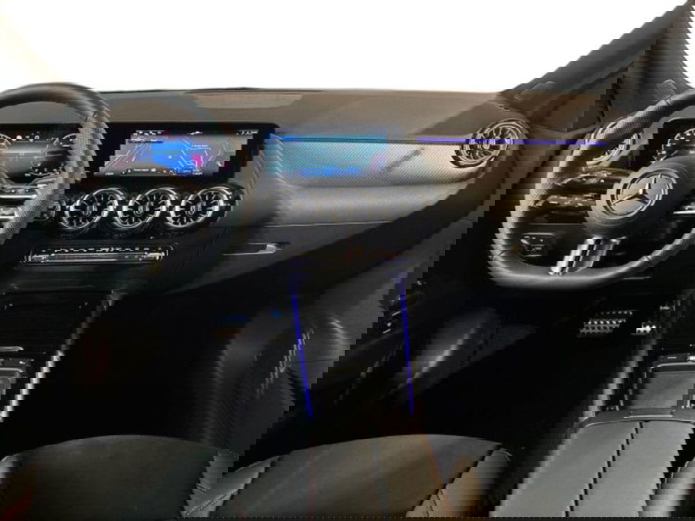 Mercedes-Benz GLA SUV nuova a Bologna (13)