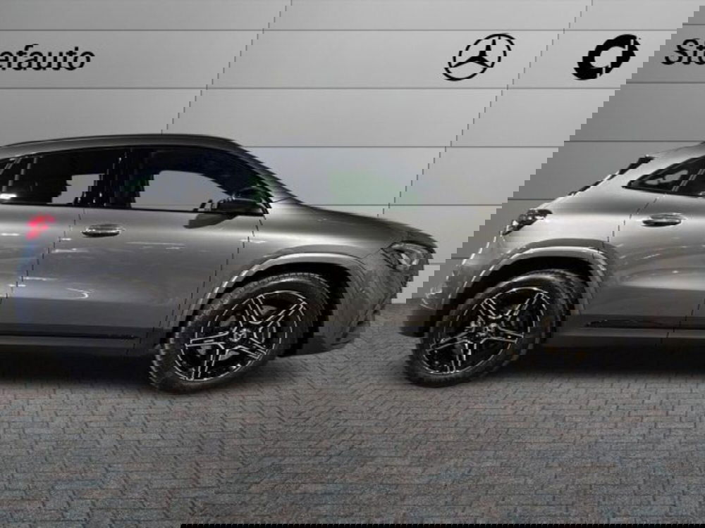 Mercedes-Benz GLA SUV nuova a Bologna (2)