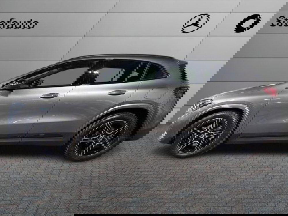 Mercedes-Benz GLA SUV nuova a Bologna (3)