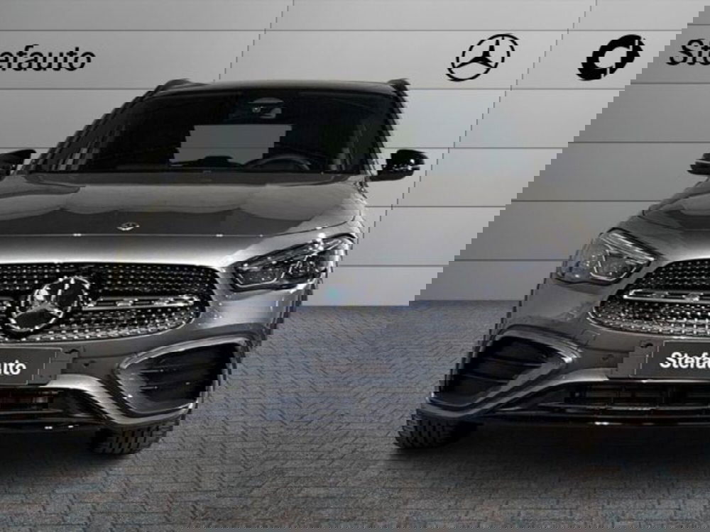 Mercedes-Benz GLA SUV nuova a Bologna (4)