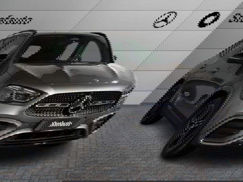 Mercedes-Benz GLA SUV nuova a Bologna