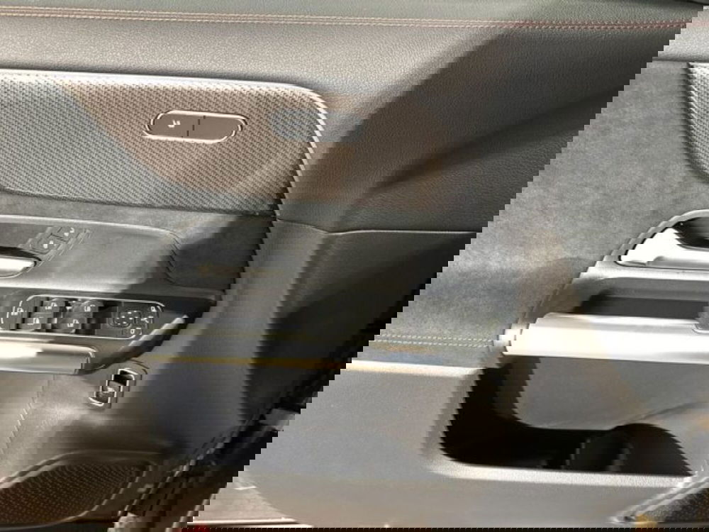 Mercedes-Benz GLA SUV nuova a Bologna (10)