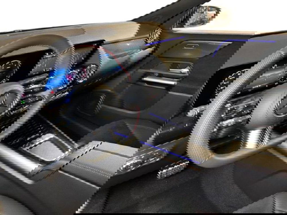 Mercedes-Benz GLA SUV nuova a Bologna (11)