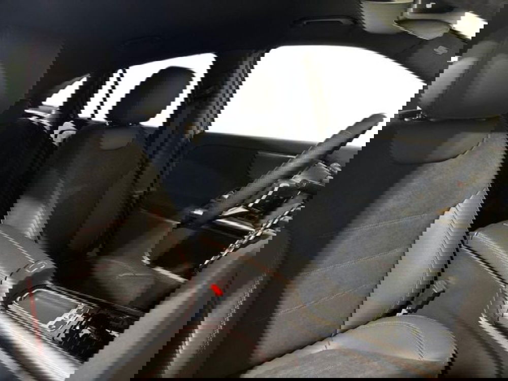 Mercedes-Benz GLA SUV nuova a Bologna (16)