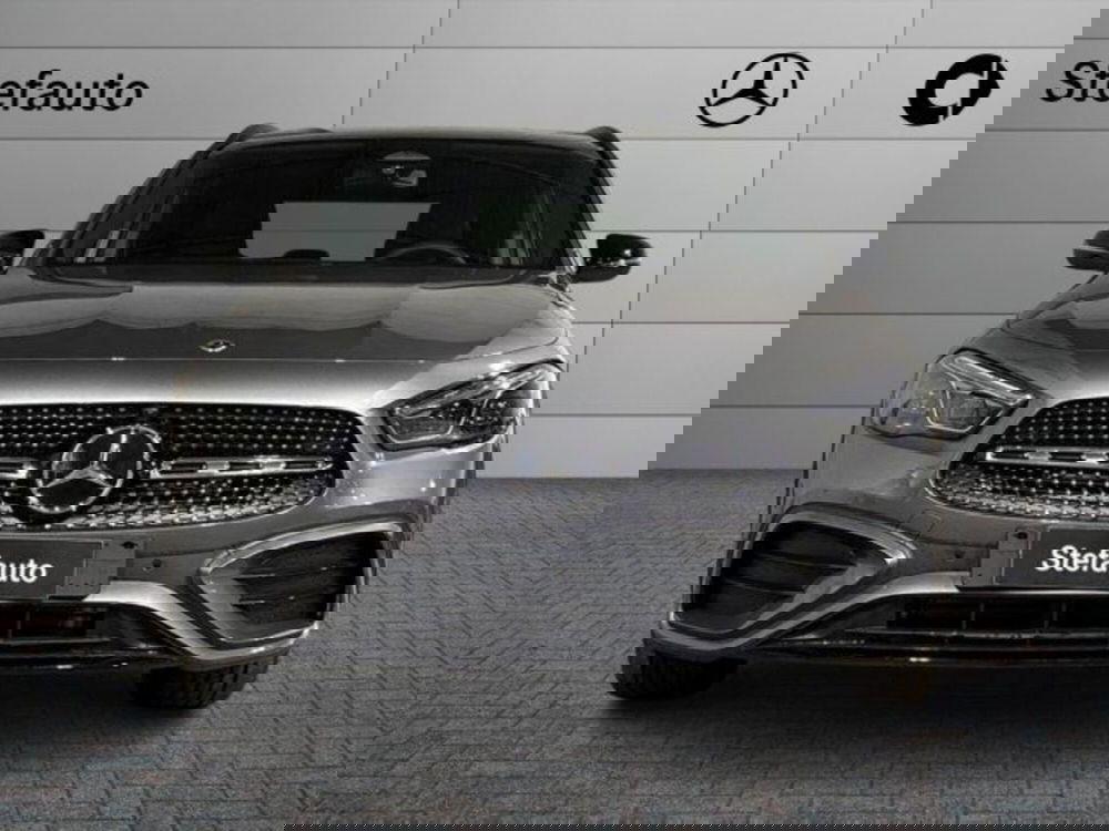 Mercedes-Benz GLA SUV nuova a Bologna (4)