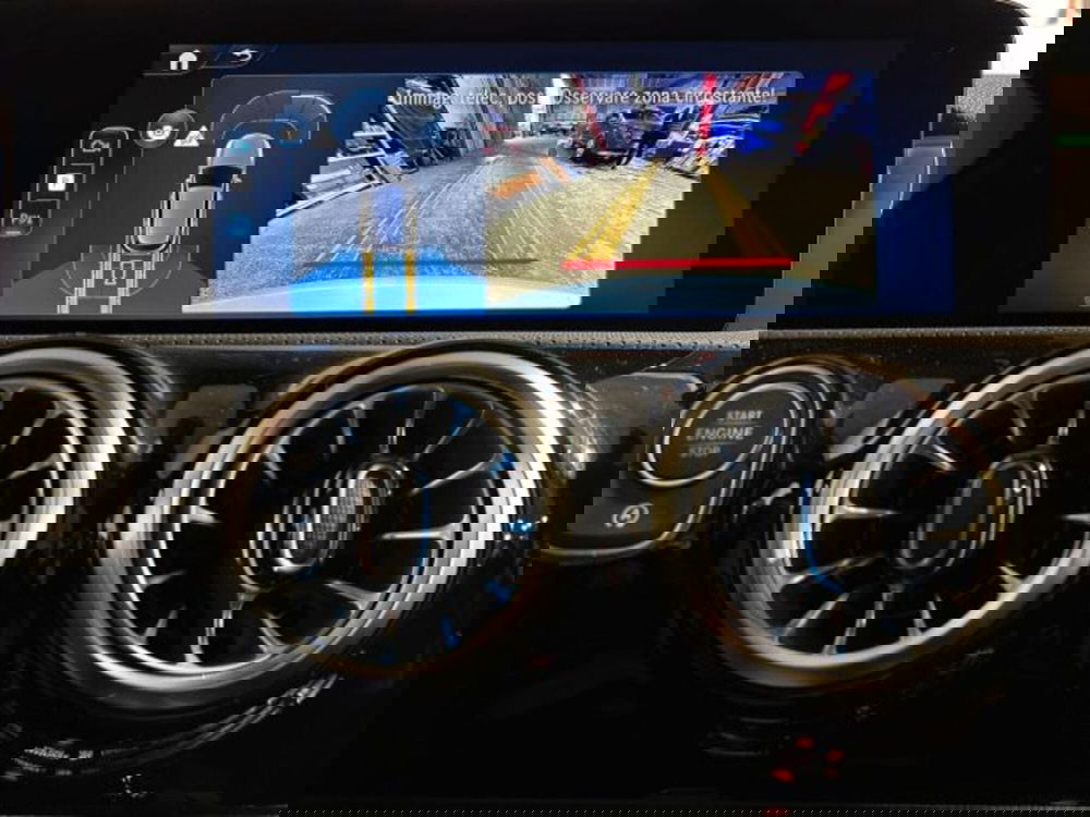 Mercedes-Benz Classe A nuova a Bologna (12)