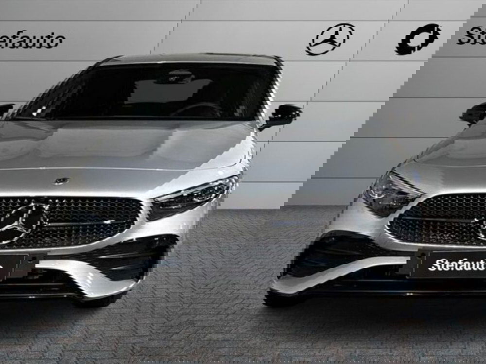 Mercedes-Benz Classe A nuova a Bologna (4)