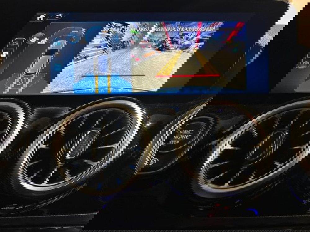 Mercedes-Benz GLA SUV nuova a Bologna (12)