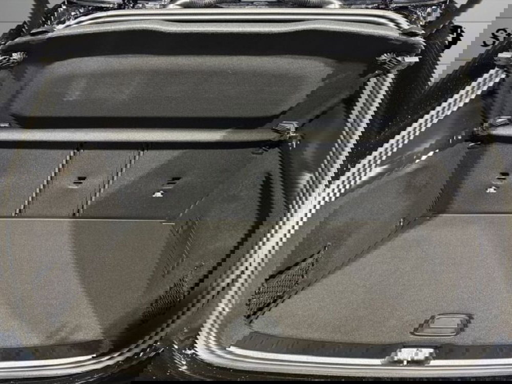 Mercedes-Benz GLA SUV nuova a Bologna (7)