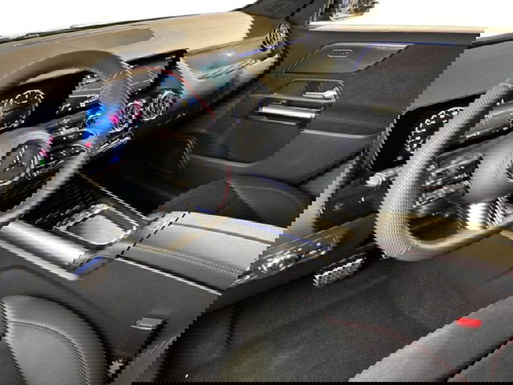 Mercedes-Benz GLA SUV nuova a Bologna (11)