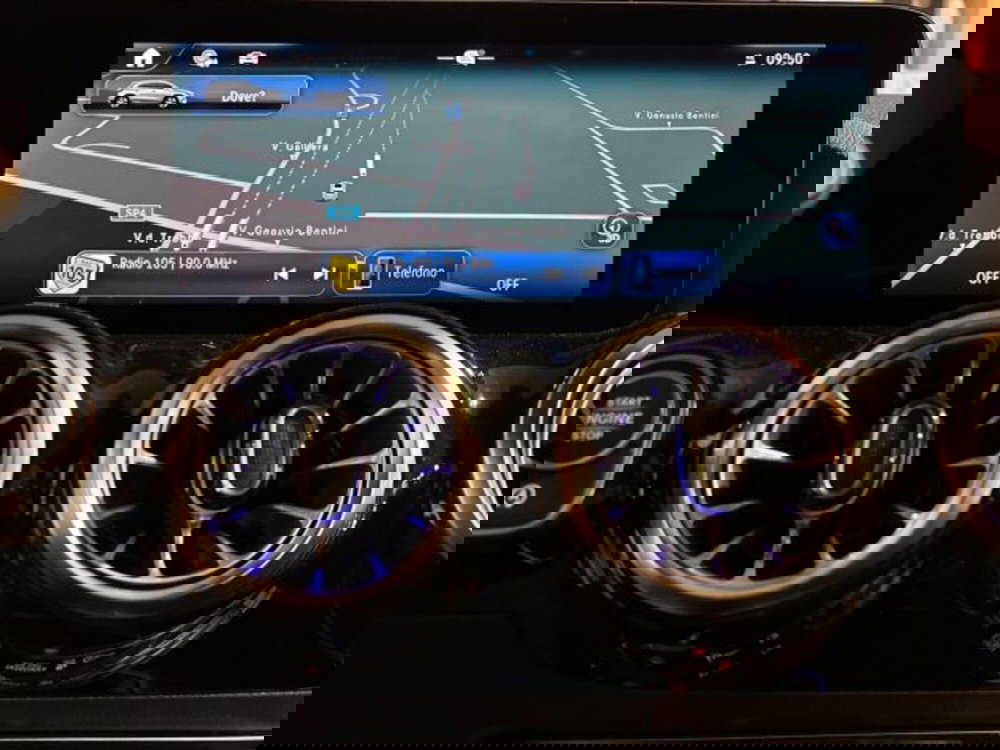 Mercedes-Benz GLA SUV nuova a Bologna (17)