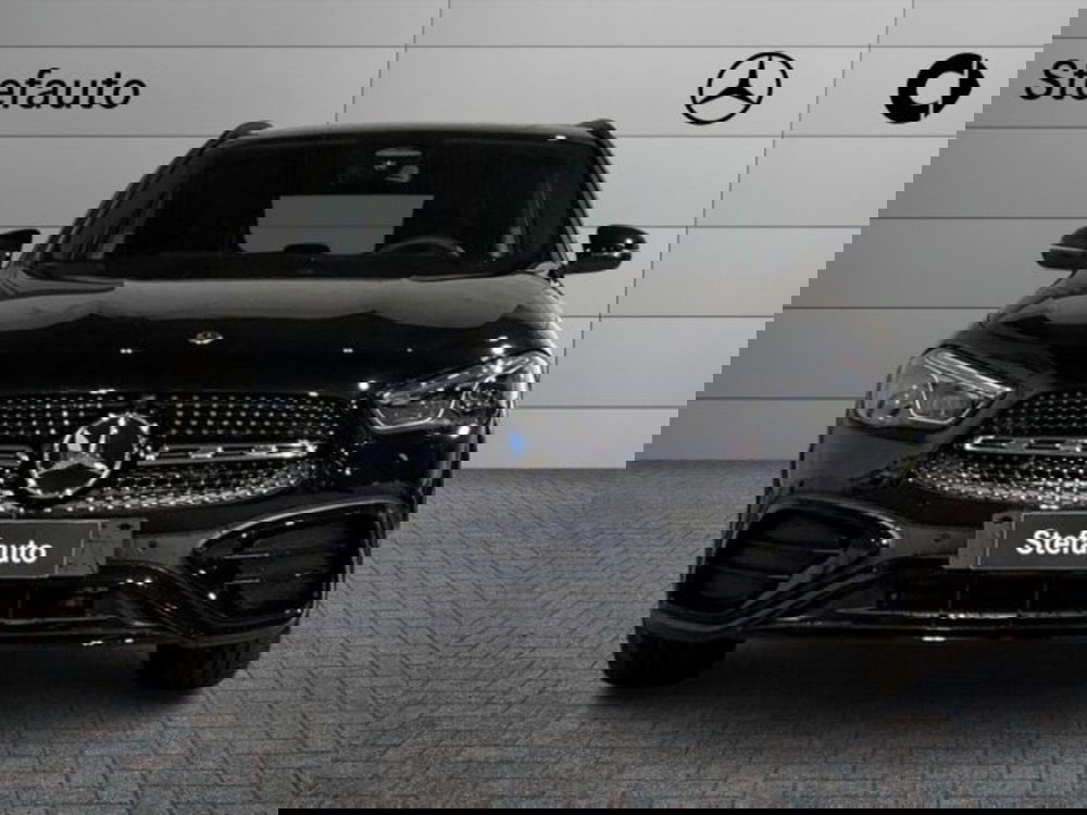 Mercedes-Benz GLA SUV nuova a Bologna (4)