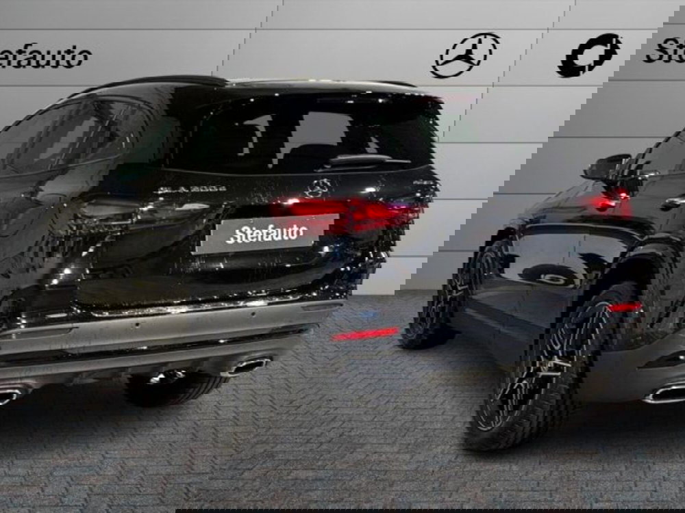 Mercedes-Benz GLA SUV nuova a Bologna (5)