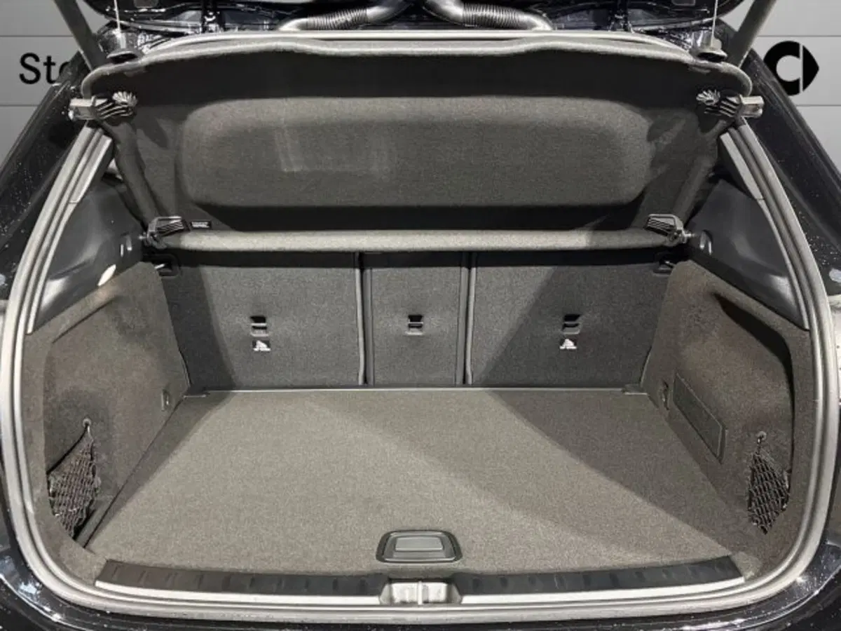 Mercedes-Benz GLA SUV nuova a Bologna (7)