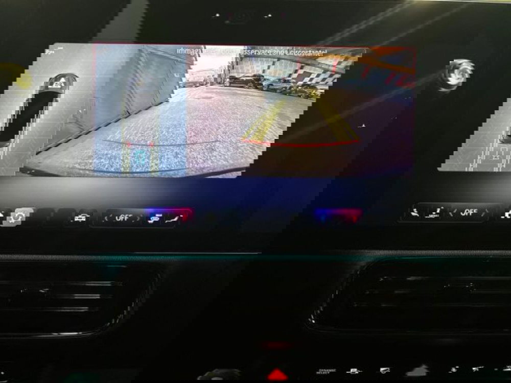 Mercedes-Benz CLA EQ nuova a Bologna (12)