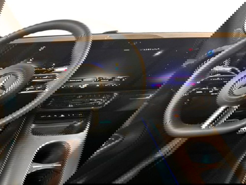 Mercedes-Benz CLA EQ nuova a Bologna (14)