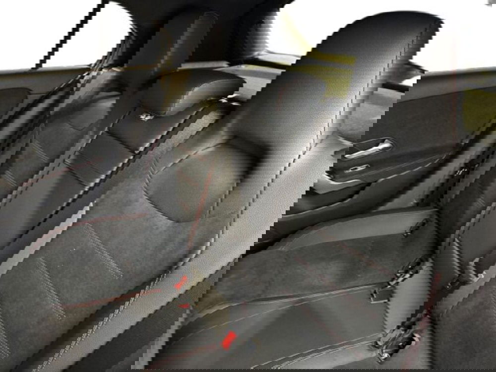 Mercedes-Benz Classe A nuova a Bologna (9)