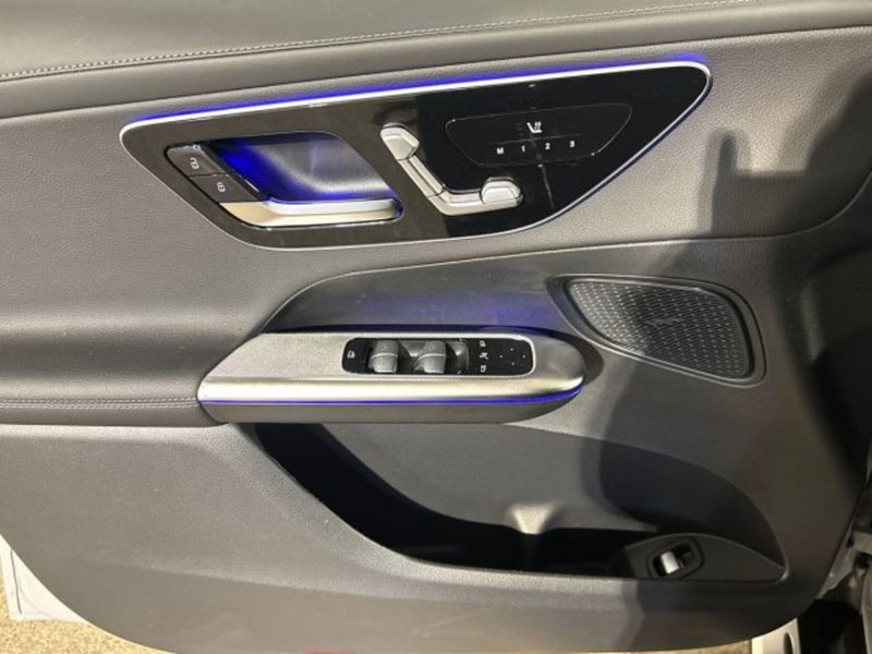 Mercedes-Benz GLC nuova a Bologna (10)