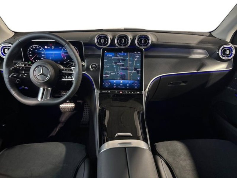 Mercedes-Benz GLC nuova a Bologna (13)