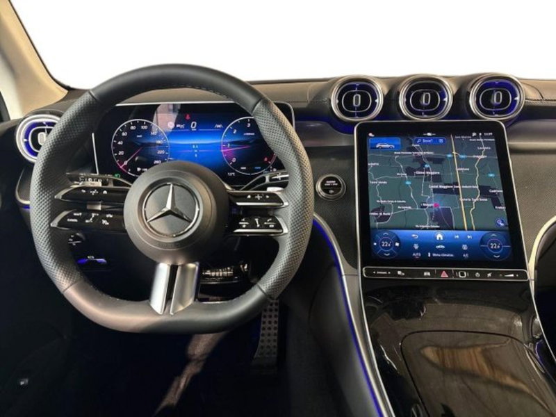 Mercedes-Benz GLC nuova a Bologna (14)