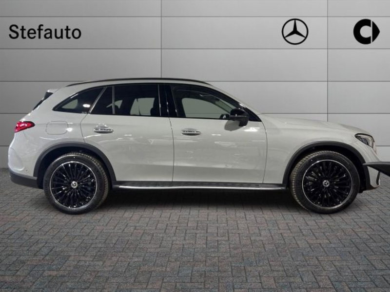 Mercedes-Benz GLC nuova a Bologna (2)