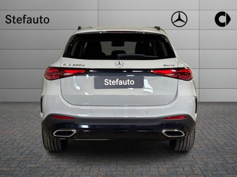 Mercedes-Benz GLC nuova a Bologna (6)