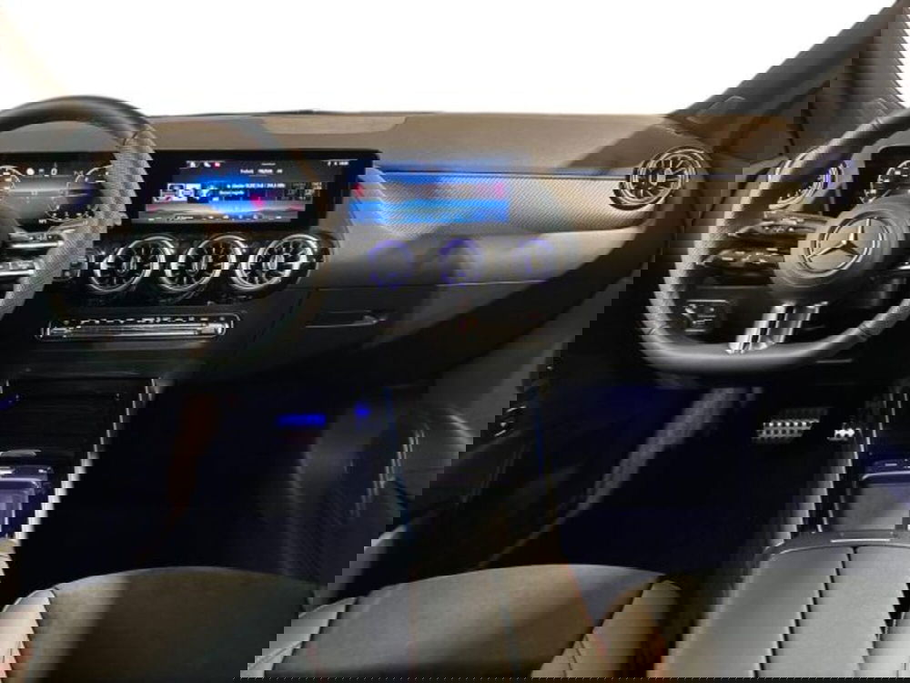 Mercedes-Benz GLA SUV nuova a Bologna (13)