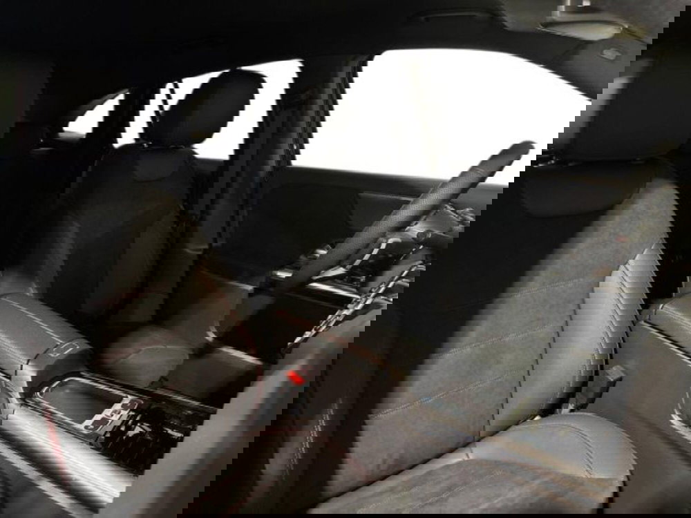 Mercedes-Benz GLA SUV nuova a Bologna (16)