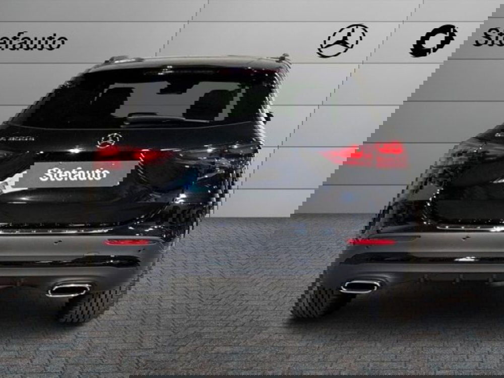 Mercedes-Benz GLA SUV nuova a Bologna (6)