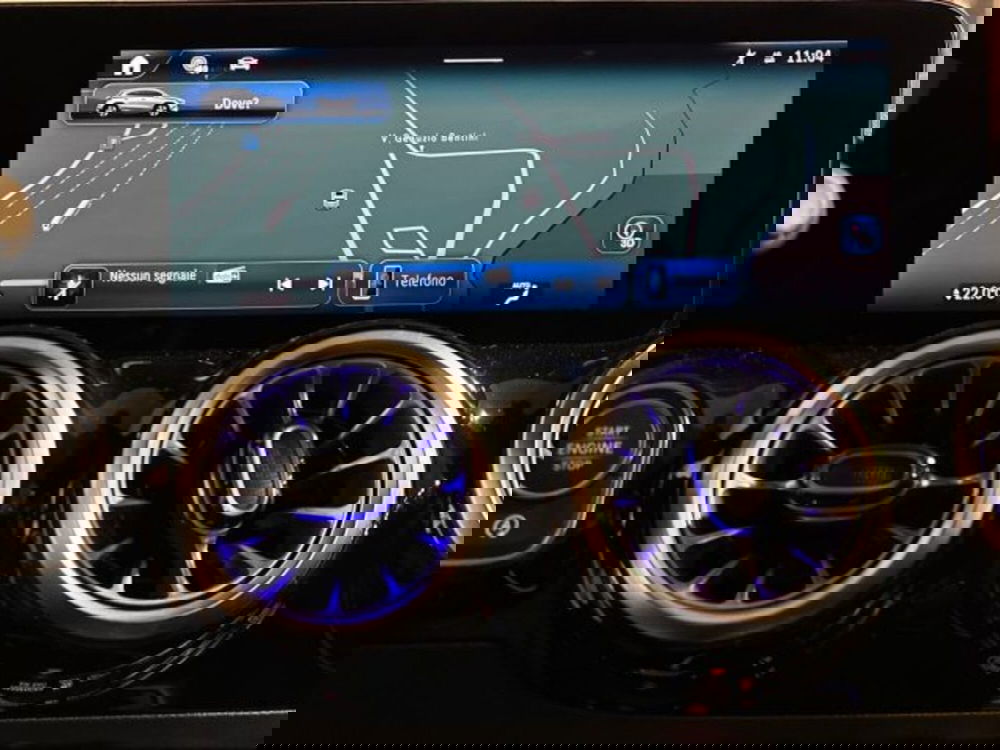 Mercedes-Benz GLA SUV nuova a Bologna (17)