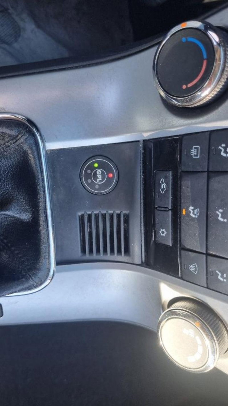 Chevrolet Cruze usata a Savona (6)